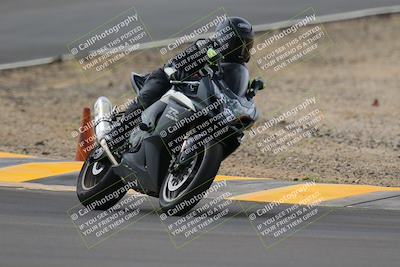 media/Sep-10-2022-SoCal Trackdays (Sat) [[a5bf35bb4a]]/Turns 9 and 8 (12pm)/